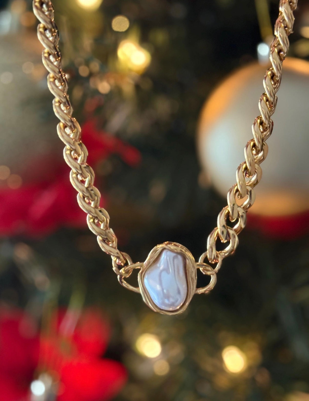 Baroque Pearl Chain Necklace – Gold Statement Pearl Necklace