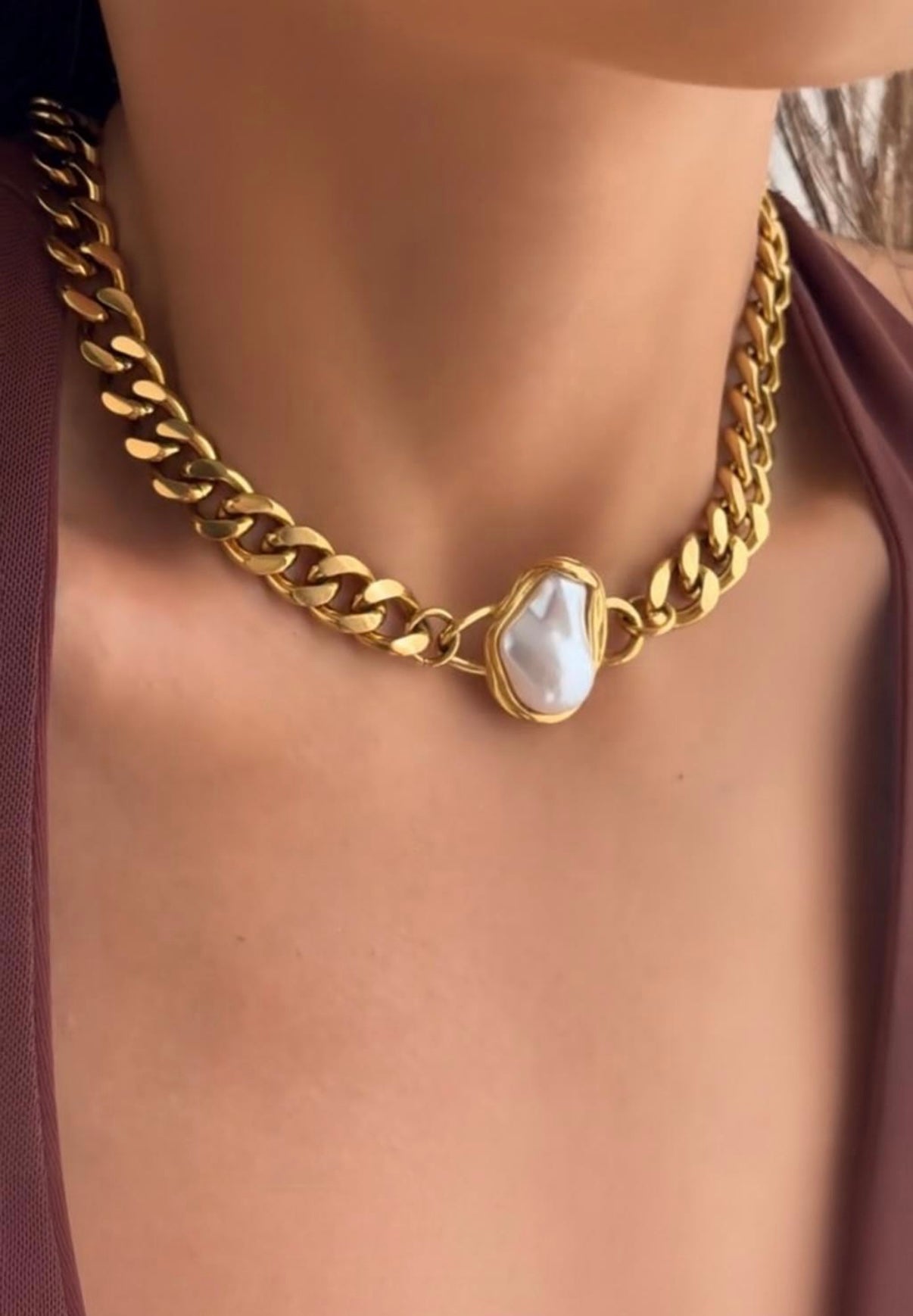 Baroque Pearl Chain Necklace – Gold Statement Pearl Necklace